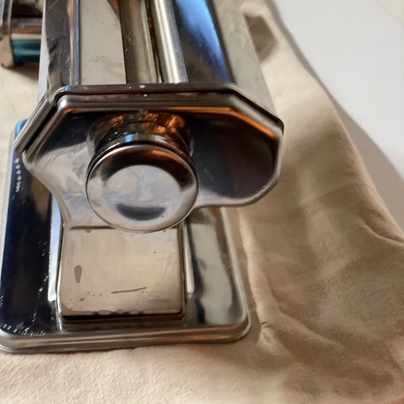 Homemade Pasta Maker - Picture 7 of 9